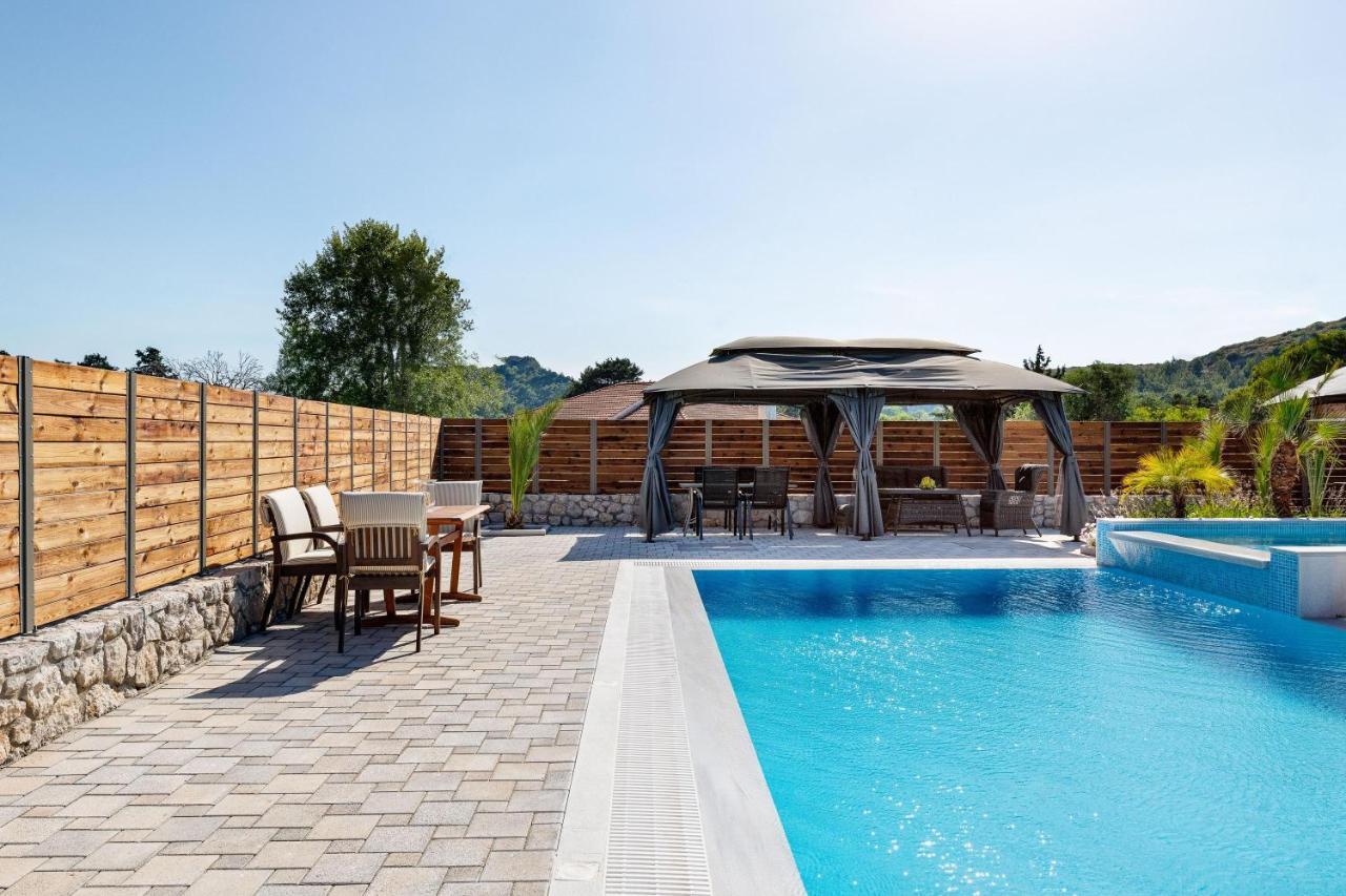 Panthea Luxury * Ialysos (Rhodes)